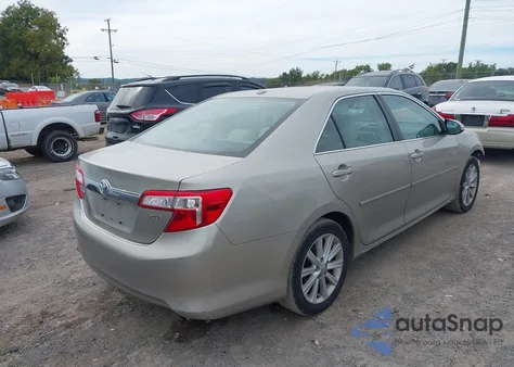 2013 Toyota Camry Xle z USA, uszkodzony, nr VIN 4T1BF1FKXDU683034